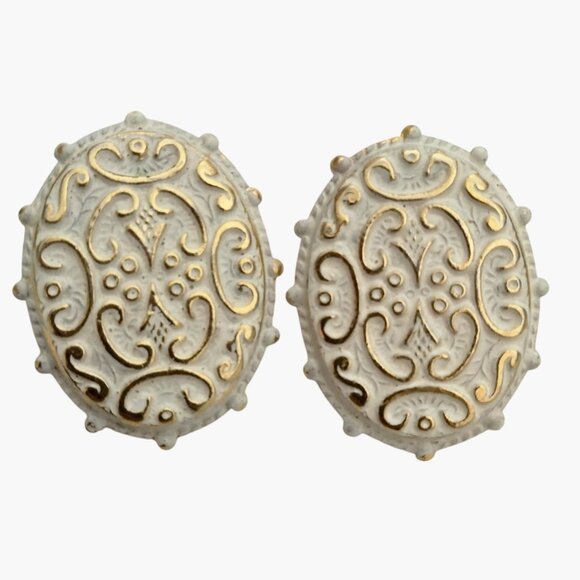 Amerique White Oval Clip On Earrings Vintage Intricate Embossed ARt Deco Design - Picture 1 of 4